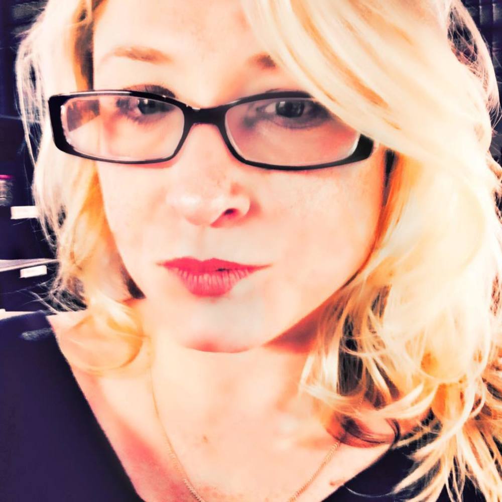 Meet your Posher, Laura